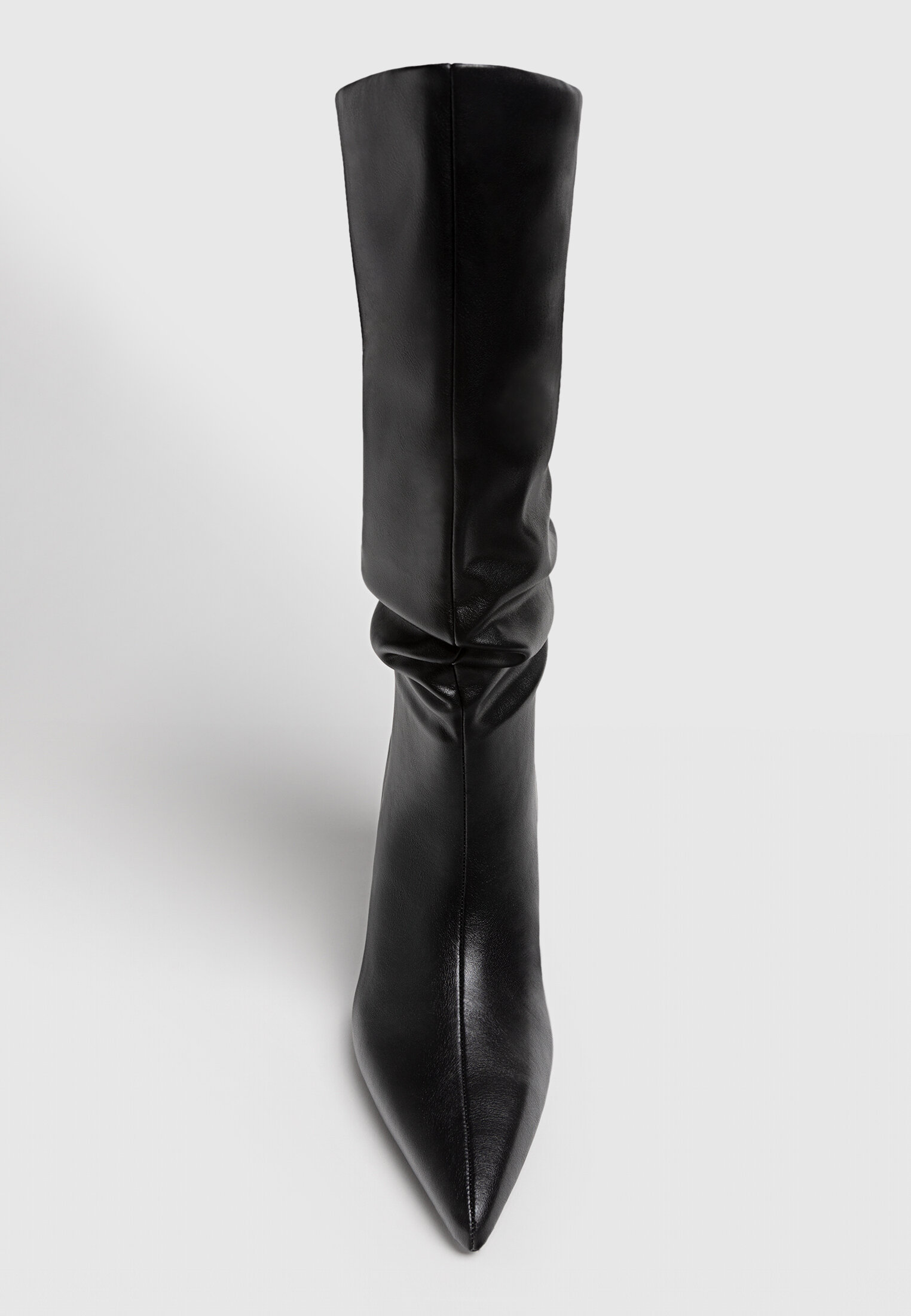 Botas cano best sale alto stradivarius