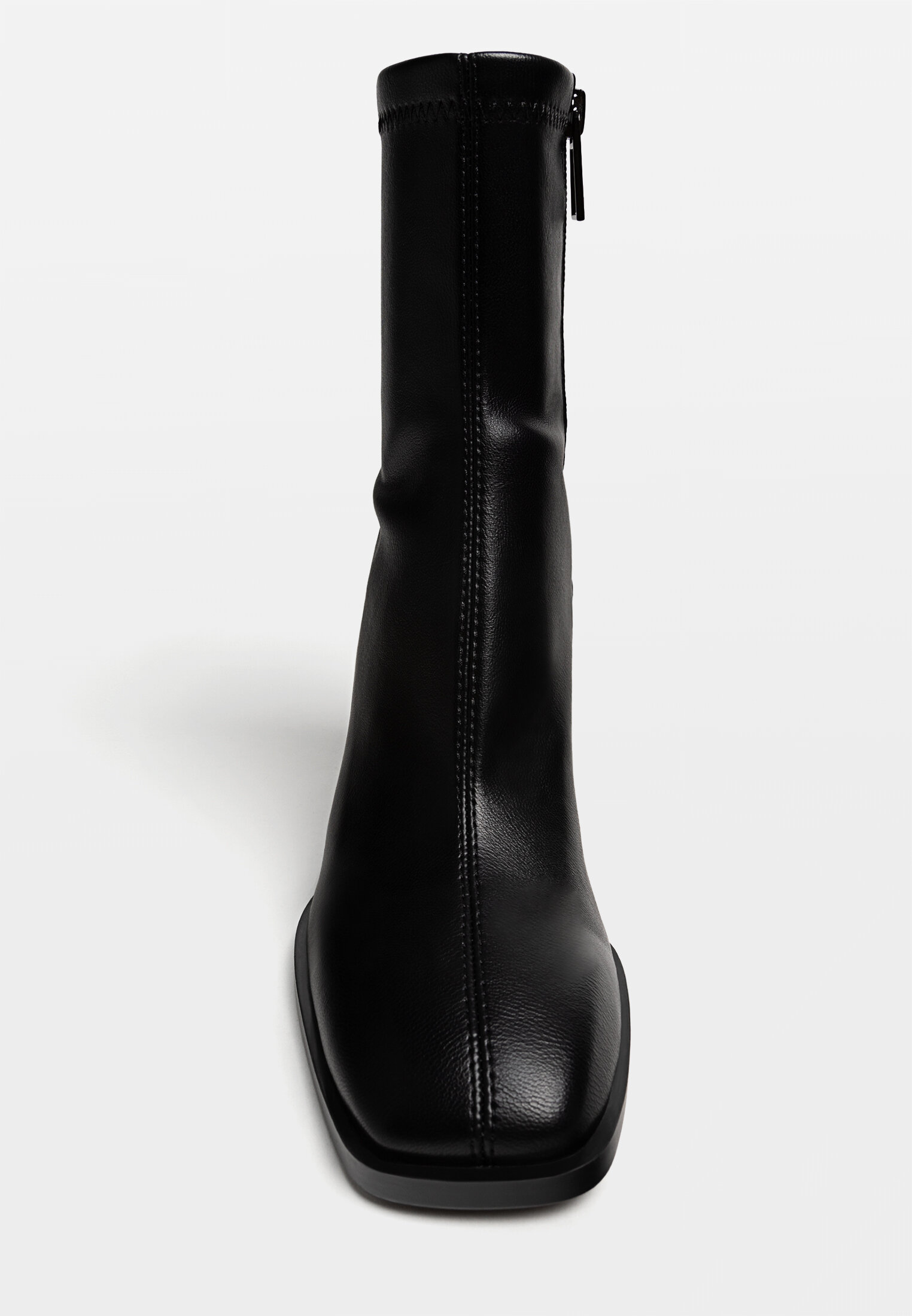 Botines tacon on sale stradivarius
