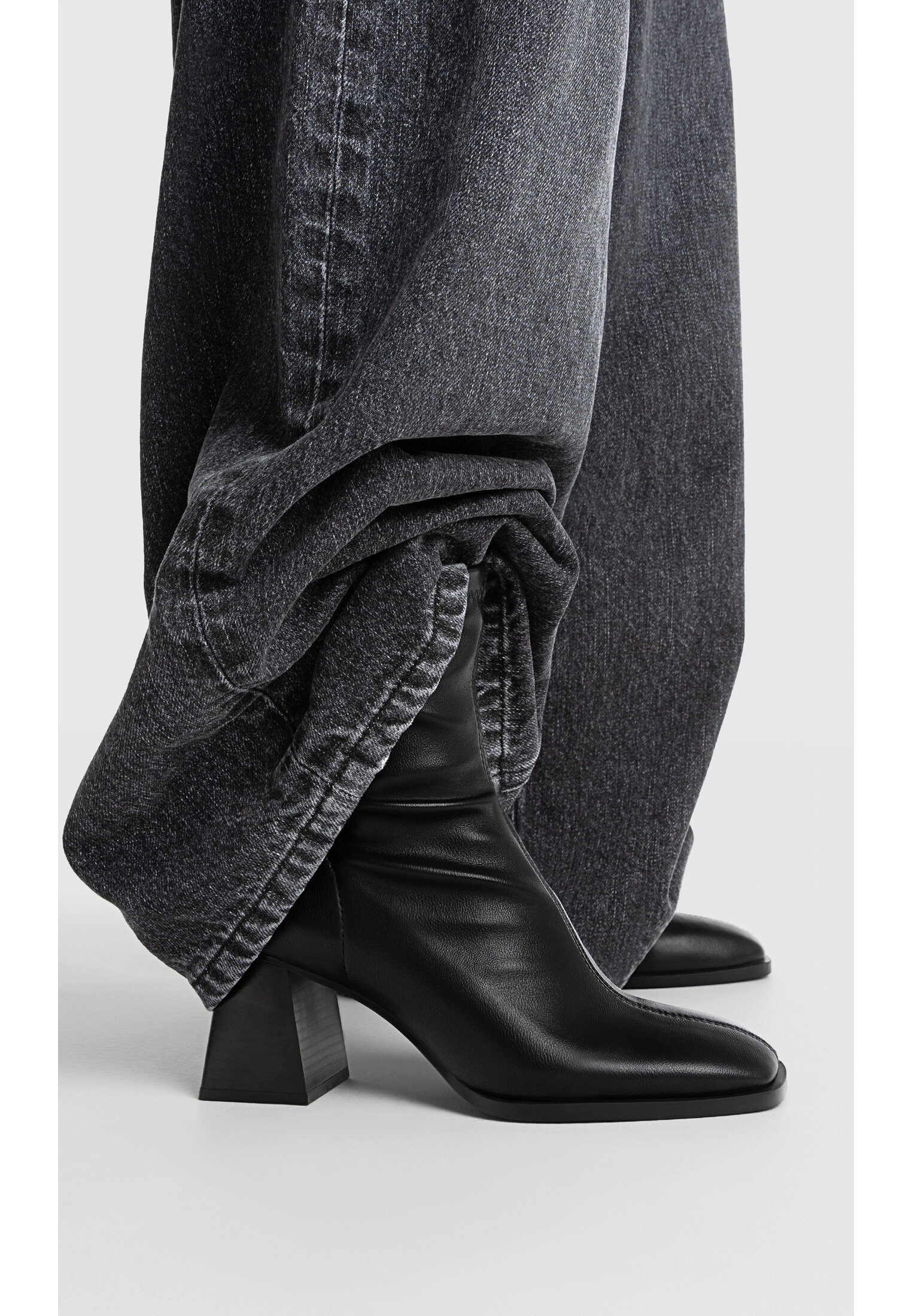 Stradivarius deals chaussures bottines