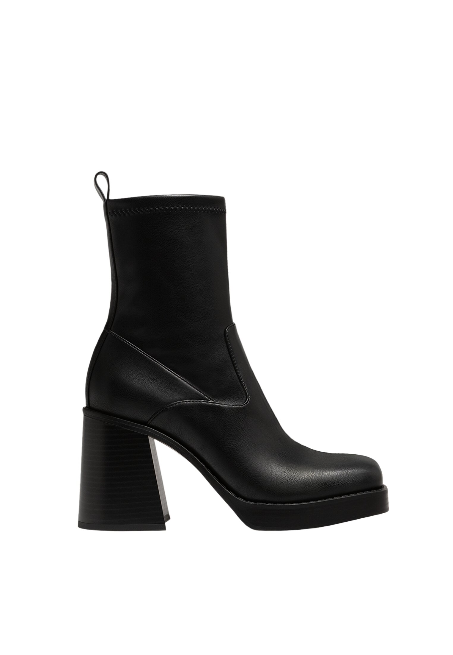 Botines hot sale marrones stradivarius
