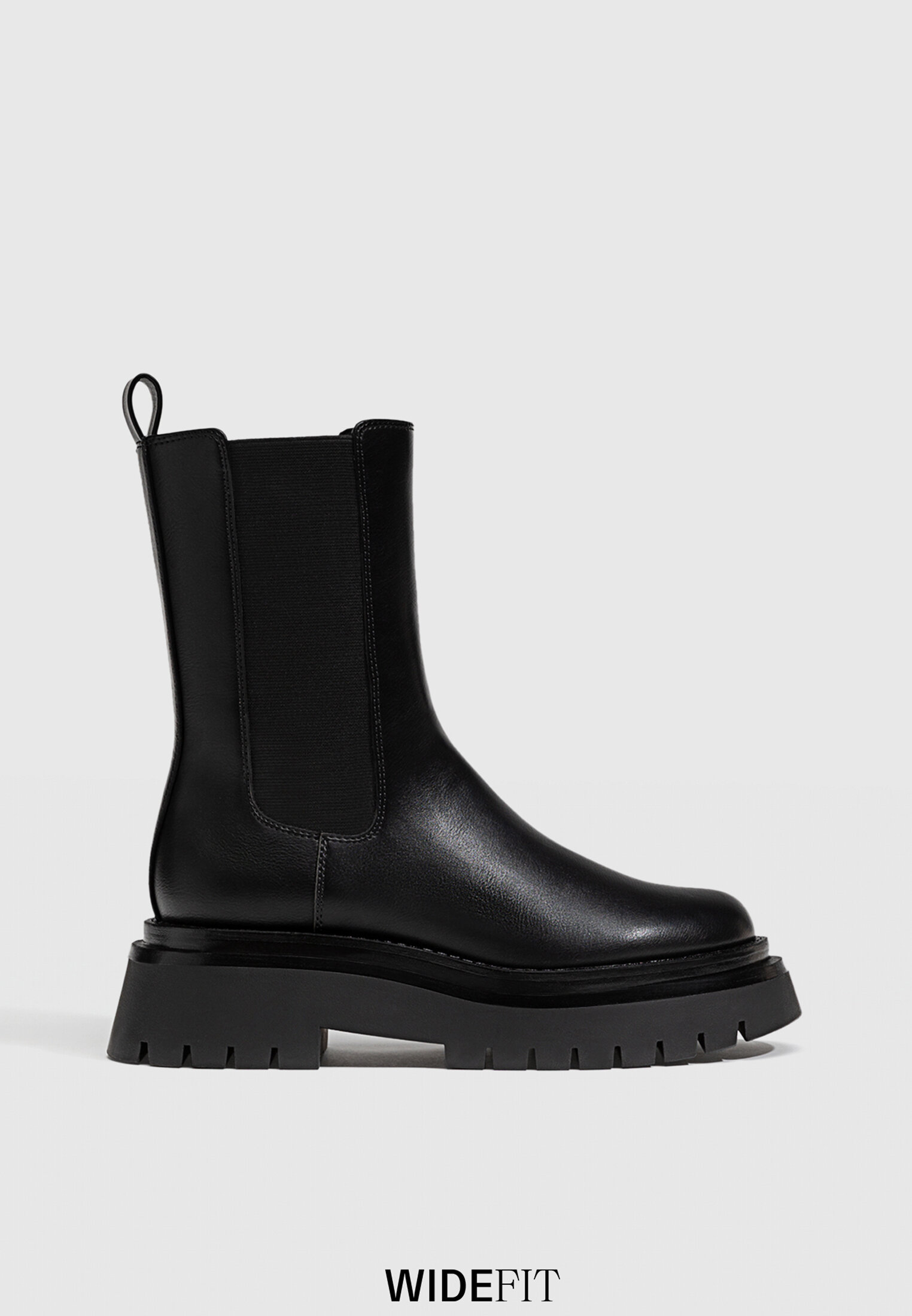 Wide fit flat chelsea boots store