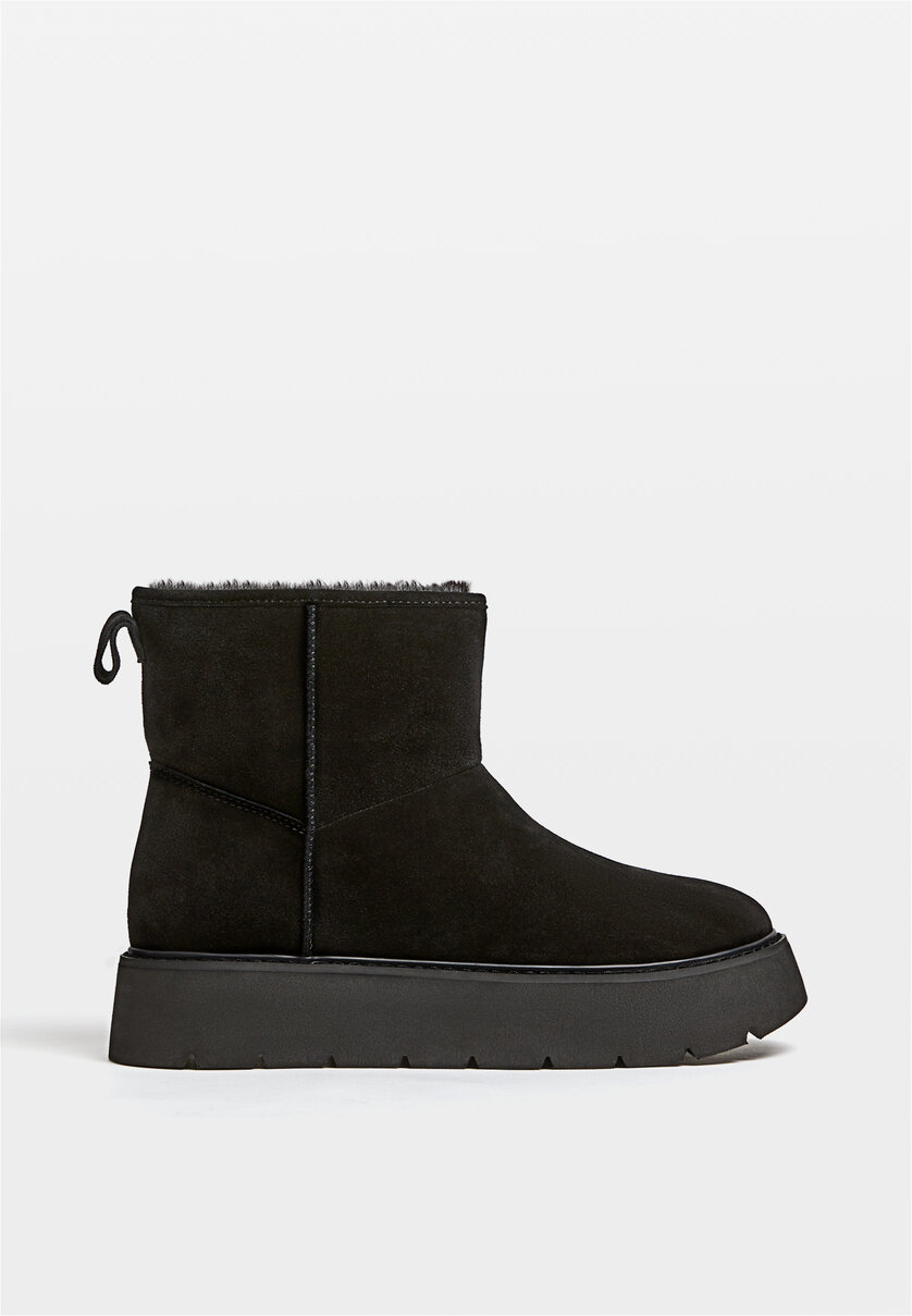 Botines planos hotsell doble cordon stradivarius