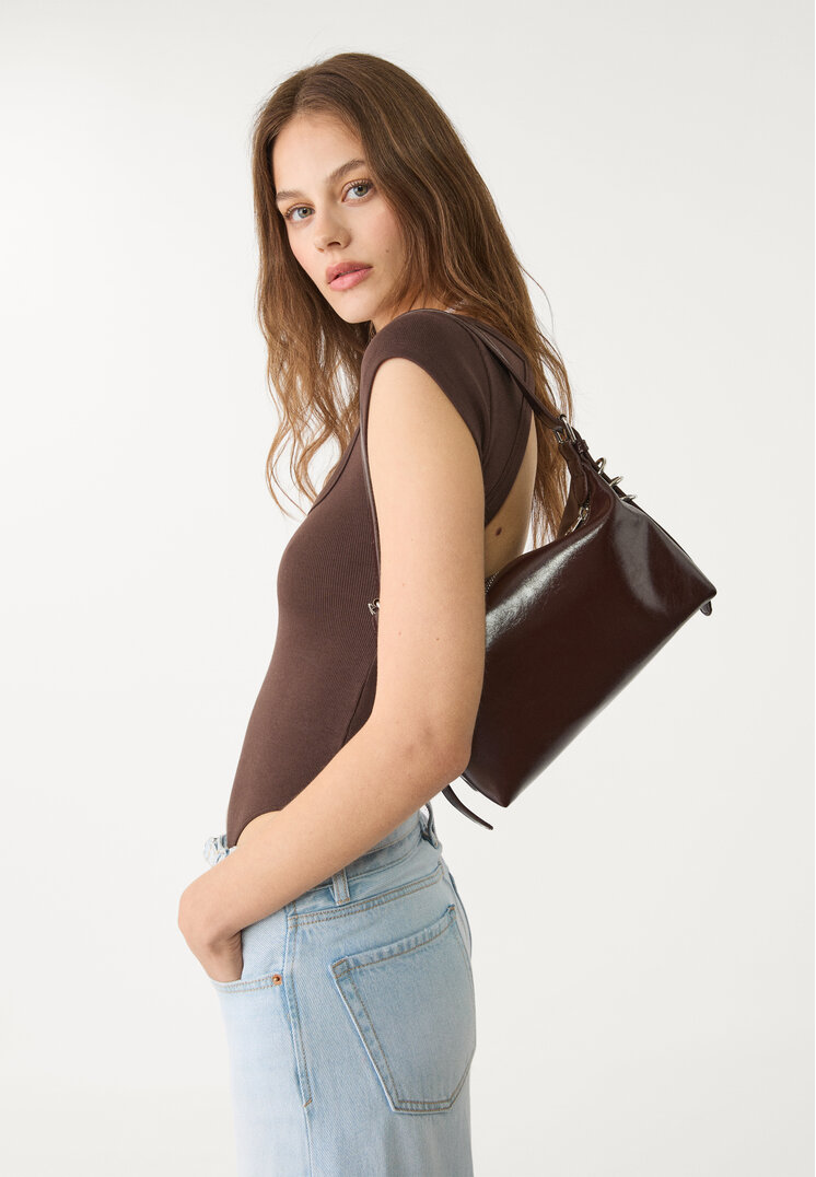 bolso de hombro detalle asa
