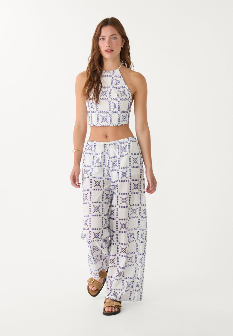 pantalon bordado azul