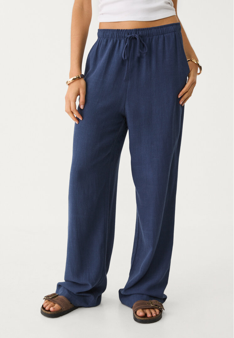 pantalon fluido con lino