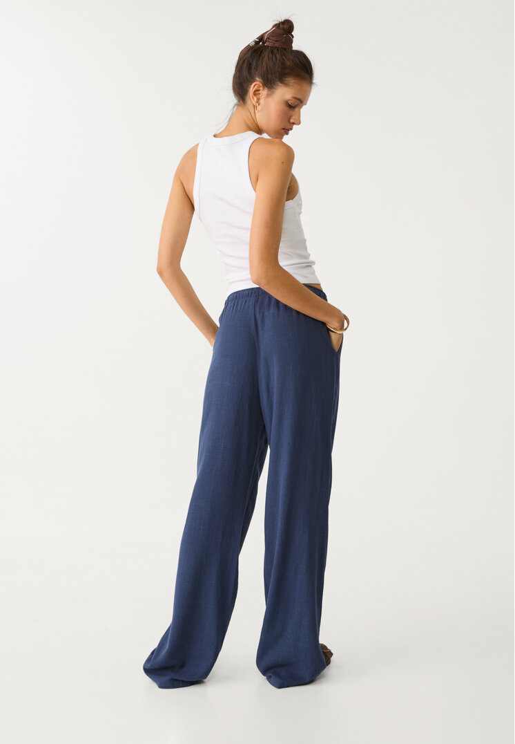pantalon fluido con lino