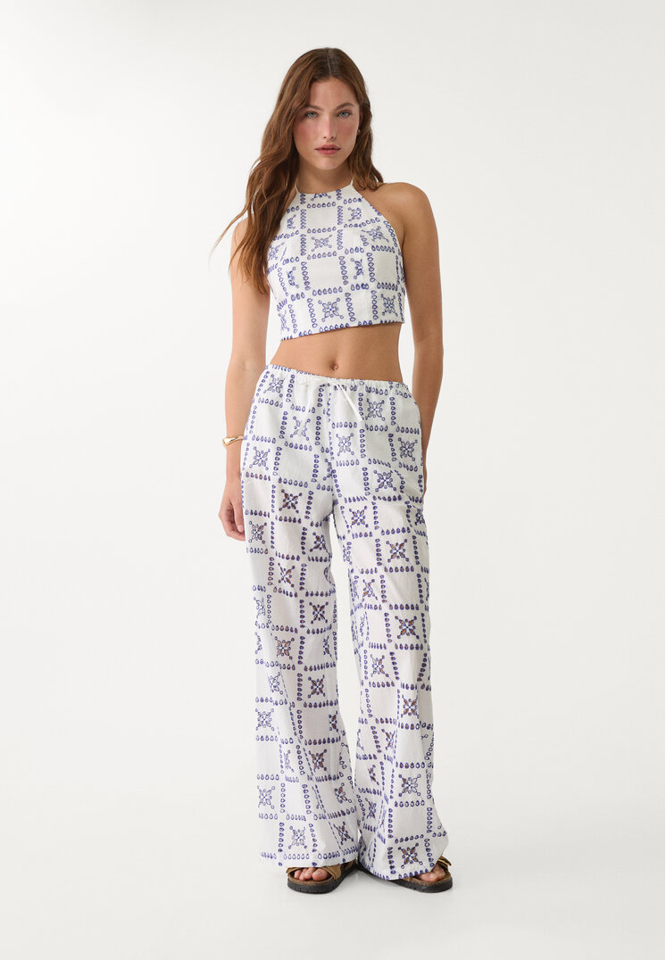 top halter bordados