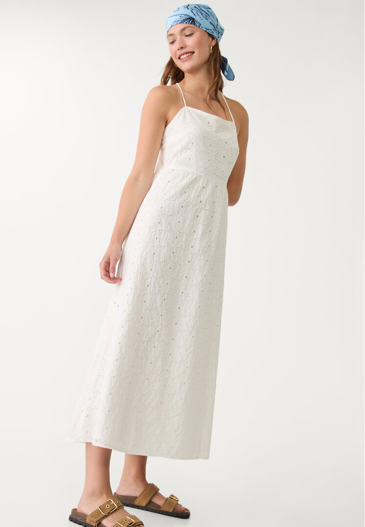 vestido midi bordado