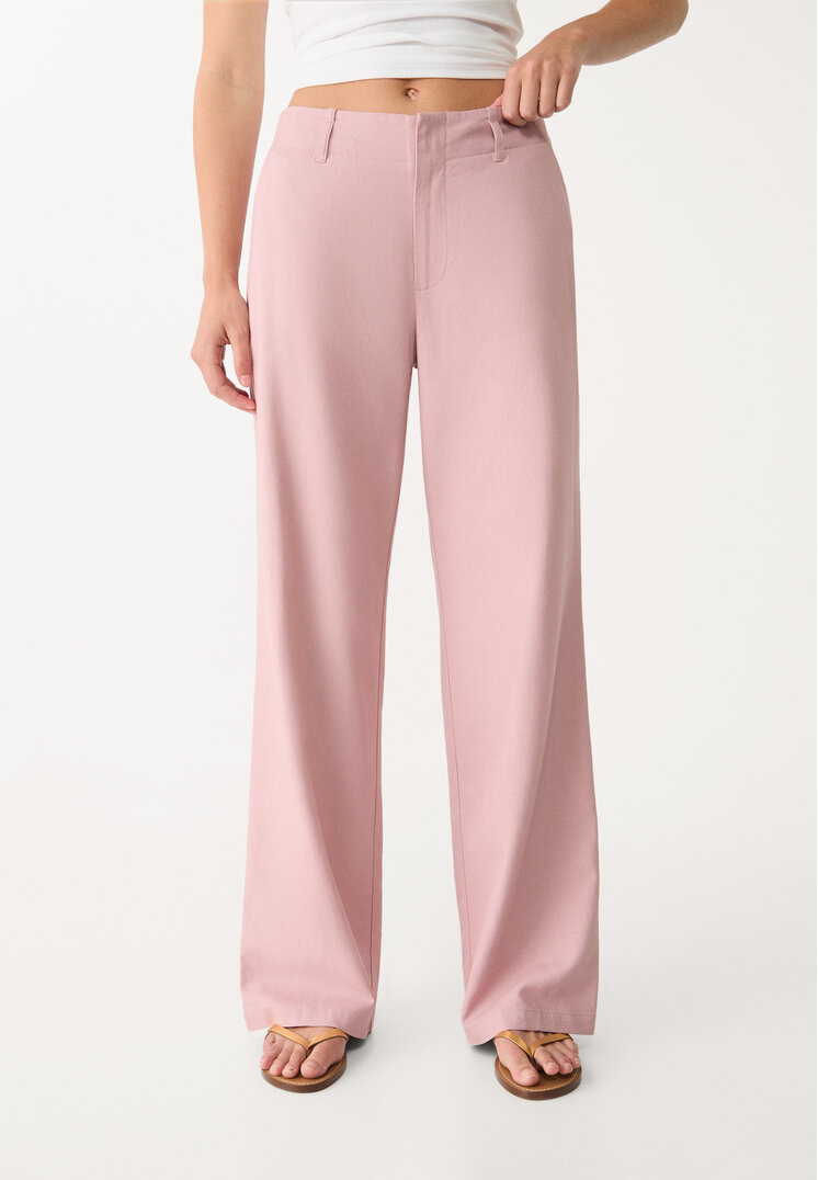pantalon recto fluido con lino