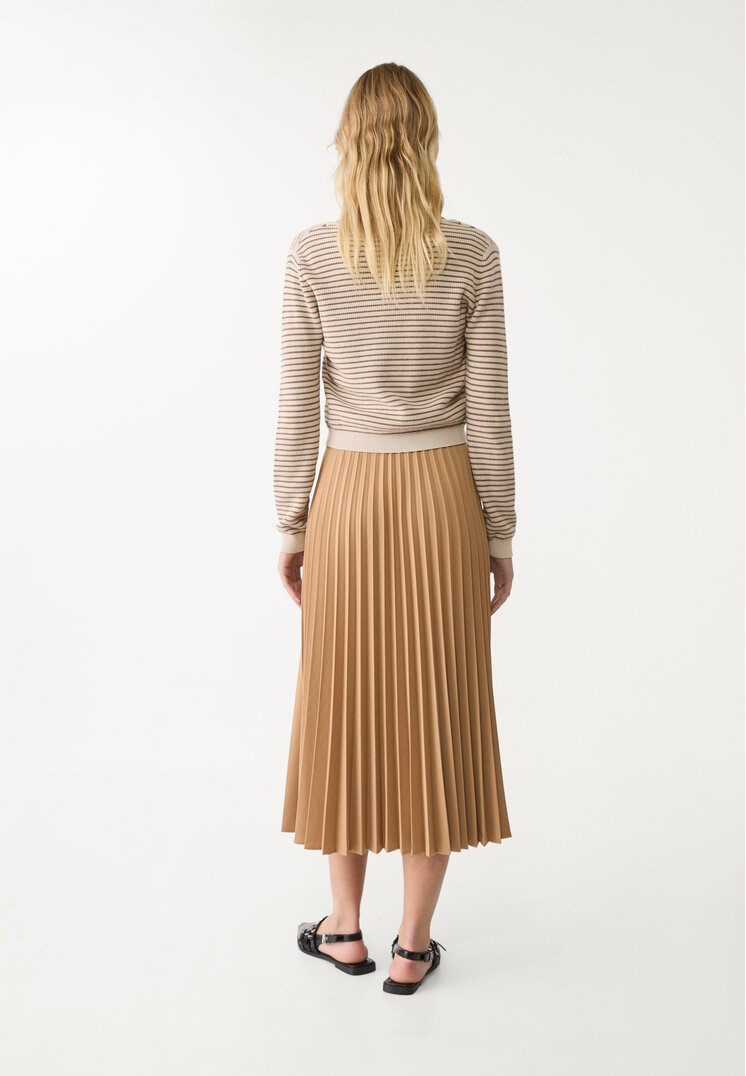 falda midi plisada