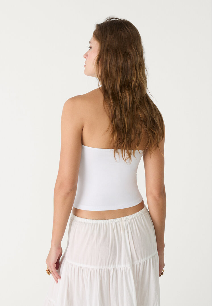 top halter escote pico