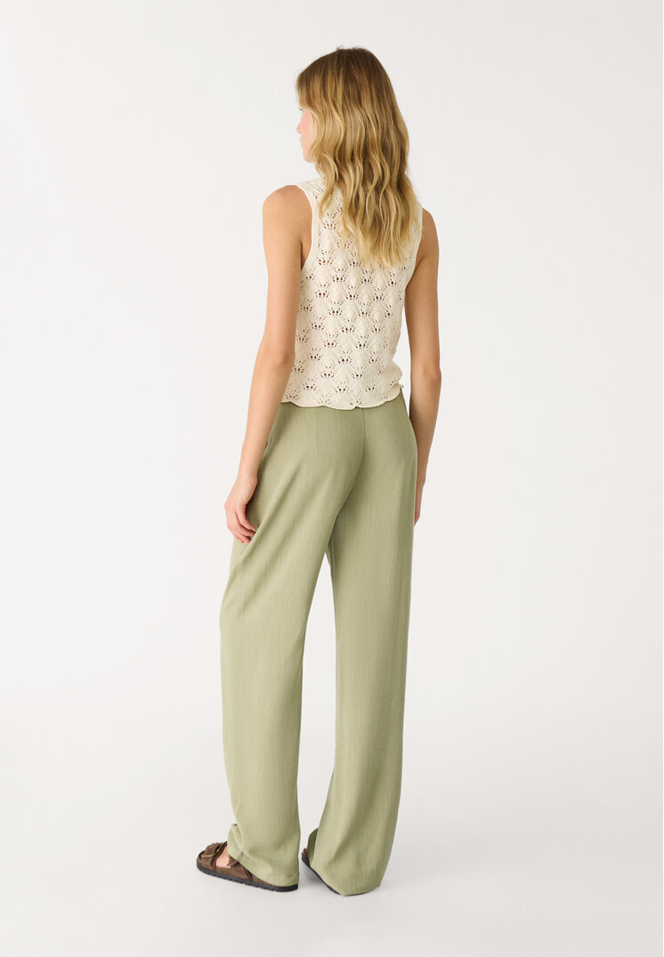 pantalon recto con lino