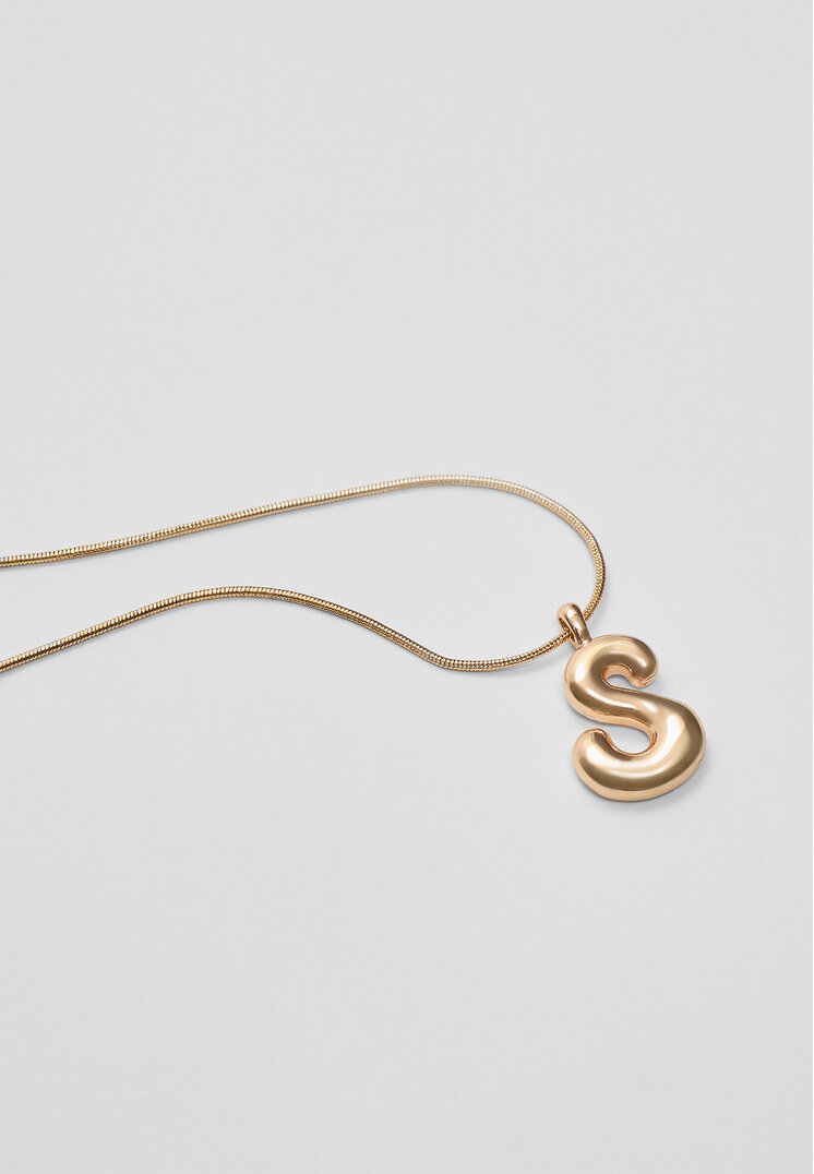 collar inicial
