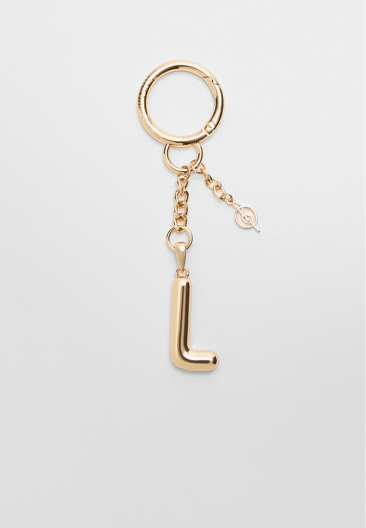 llavero charm inicial