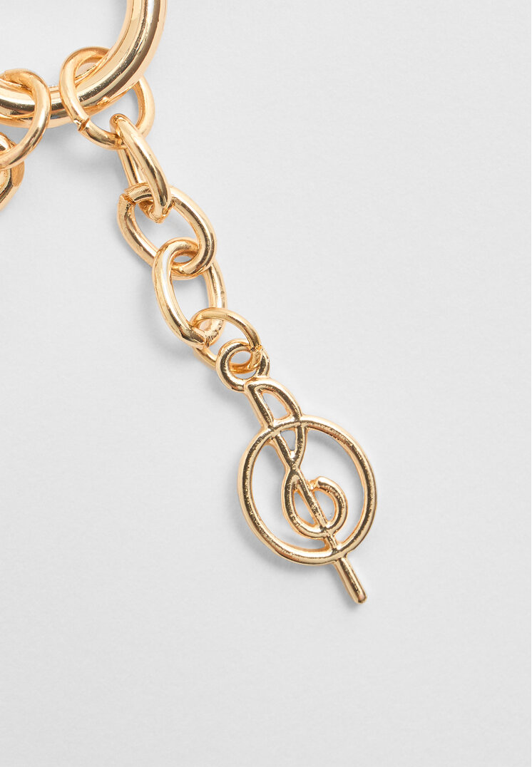 llavero charm inicial