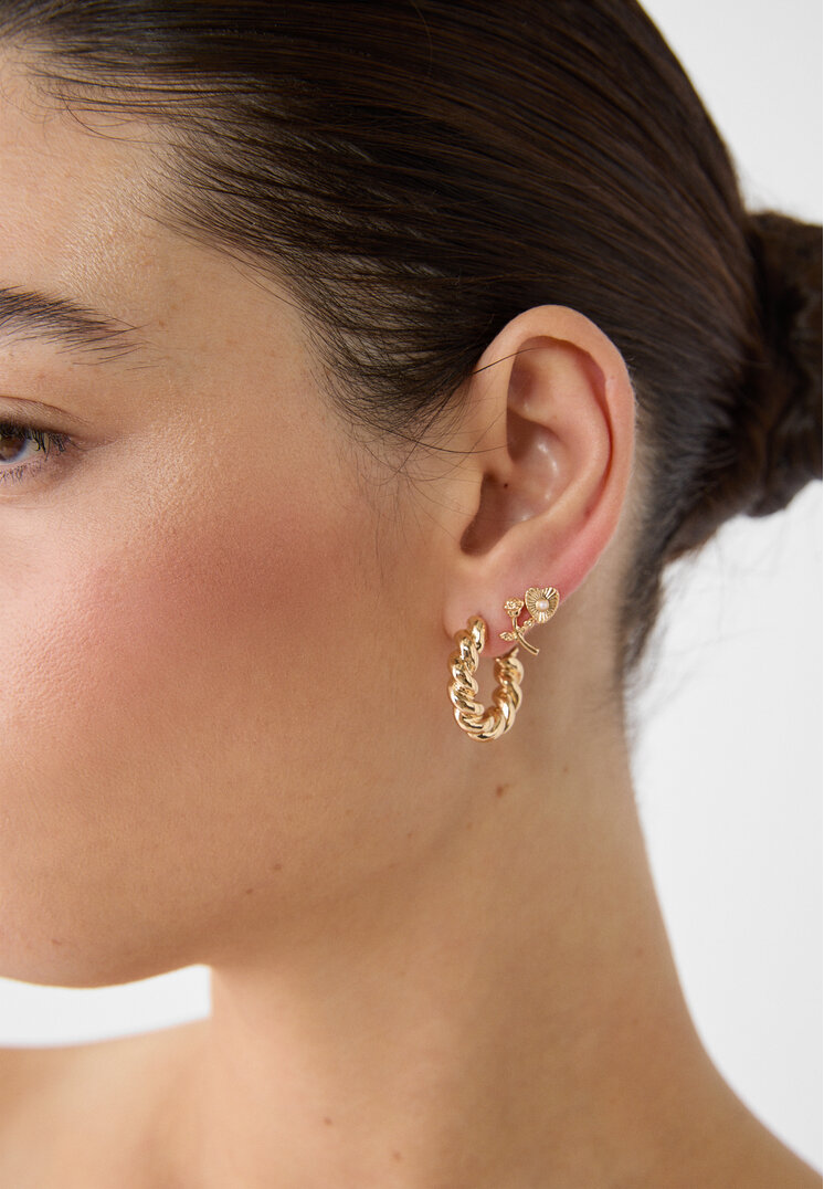 set 9 pendientes rosa