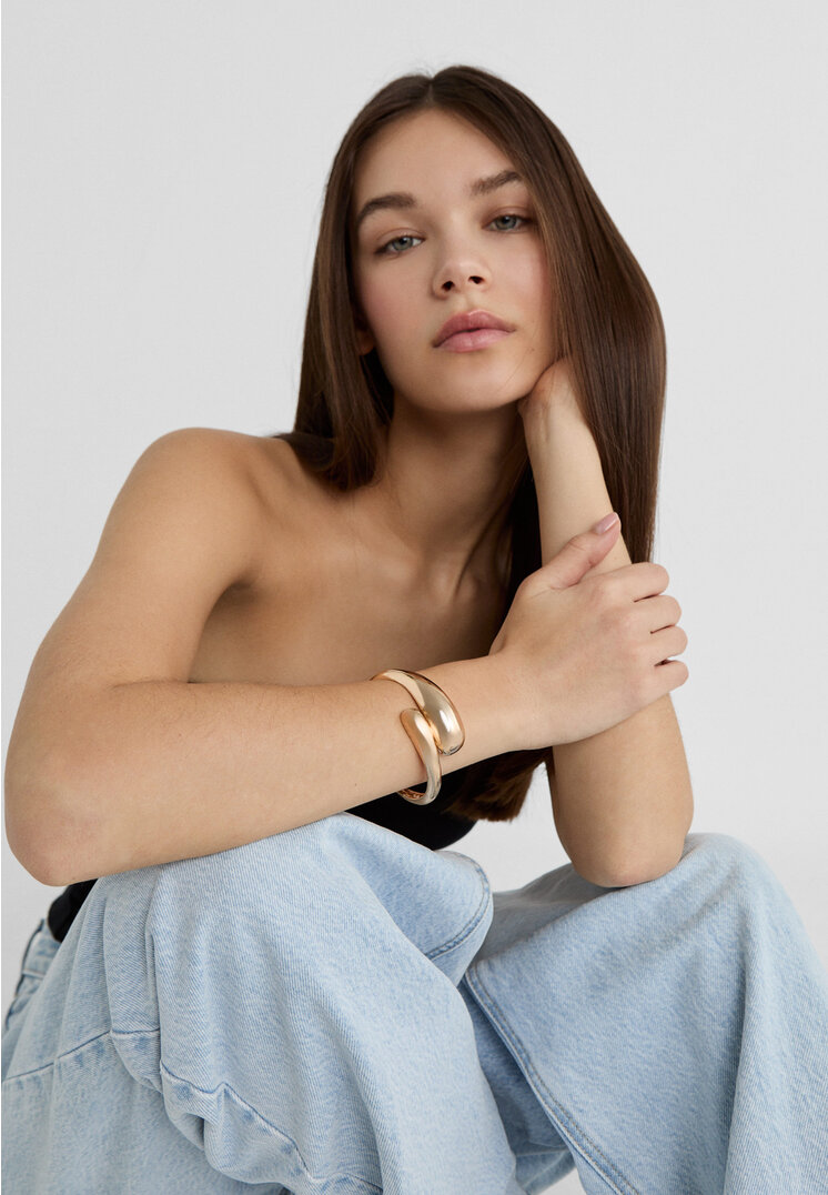 brazalete rigido