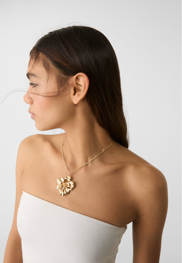 collar charm flor