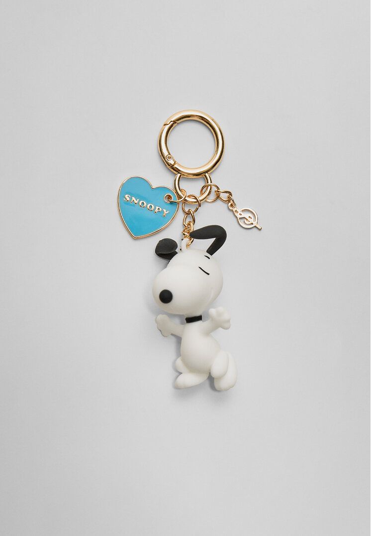 charm snoopy