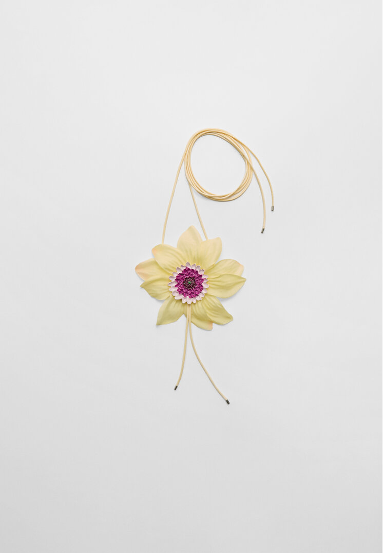 choker flor