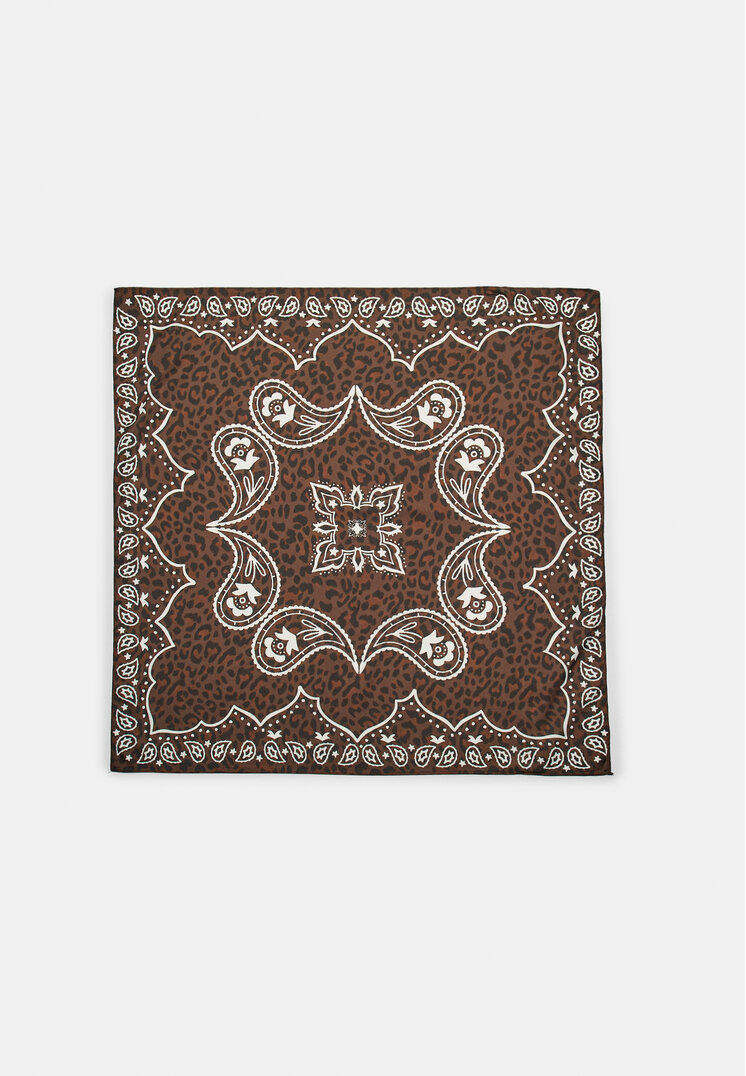 panuelo bandana leopardo