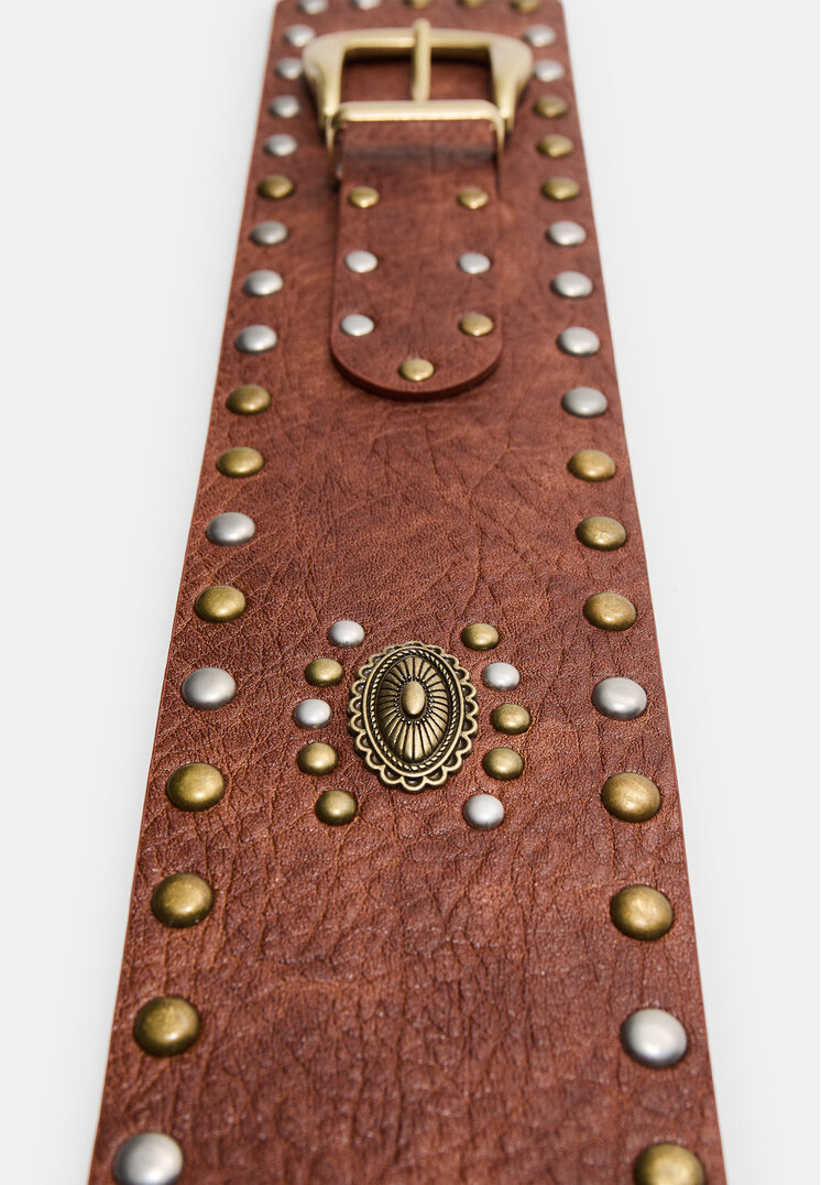 cinturon ancho multi tachas
