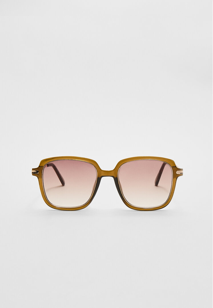 gafas de sol cuadradas