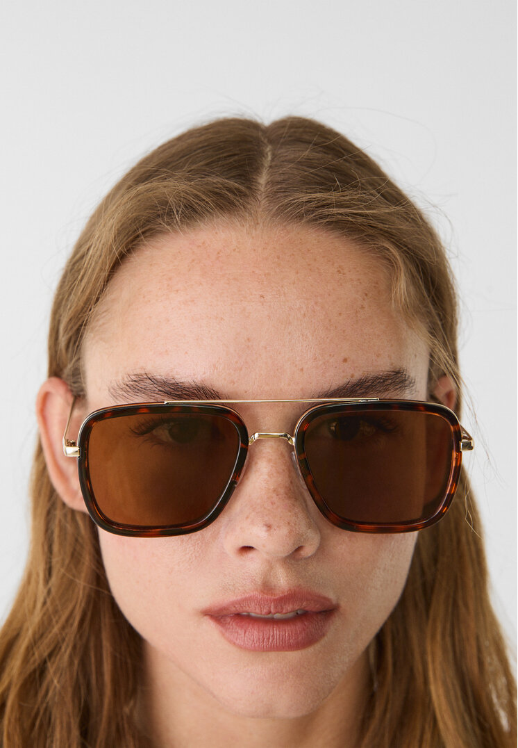 gafas de sol cuadradas