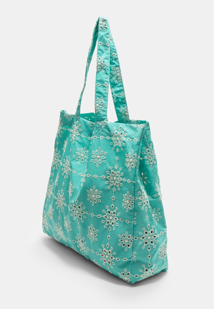 bolso tejido bordado
