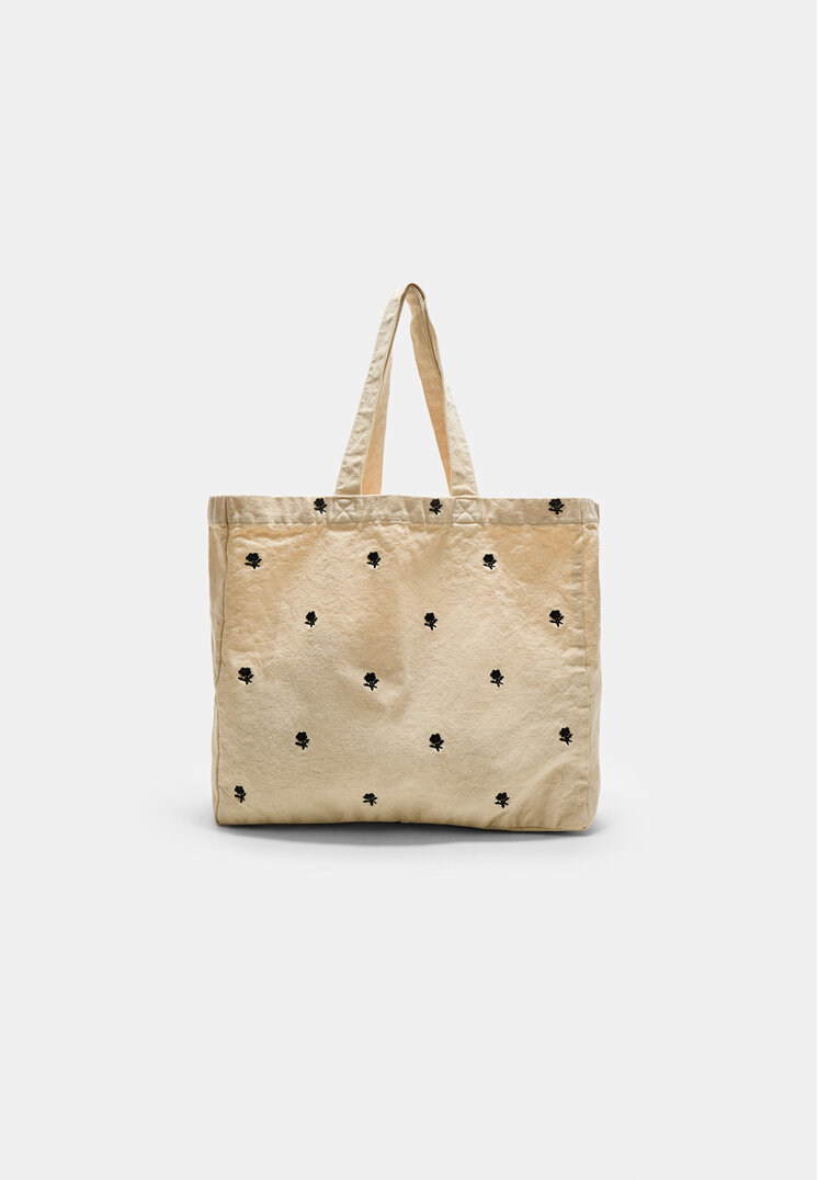 bolso tejido bordado flores