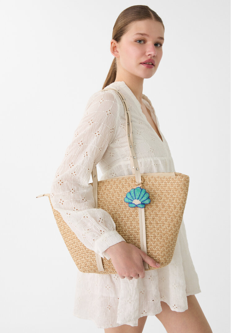 llavero charm concha