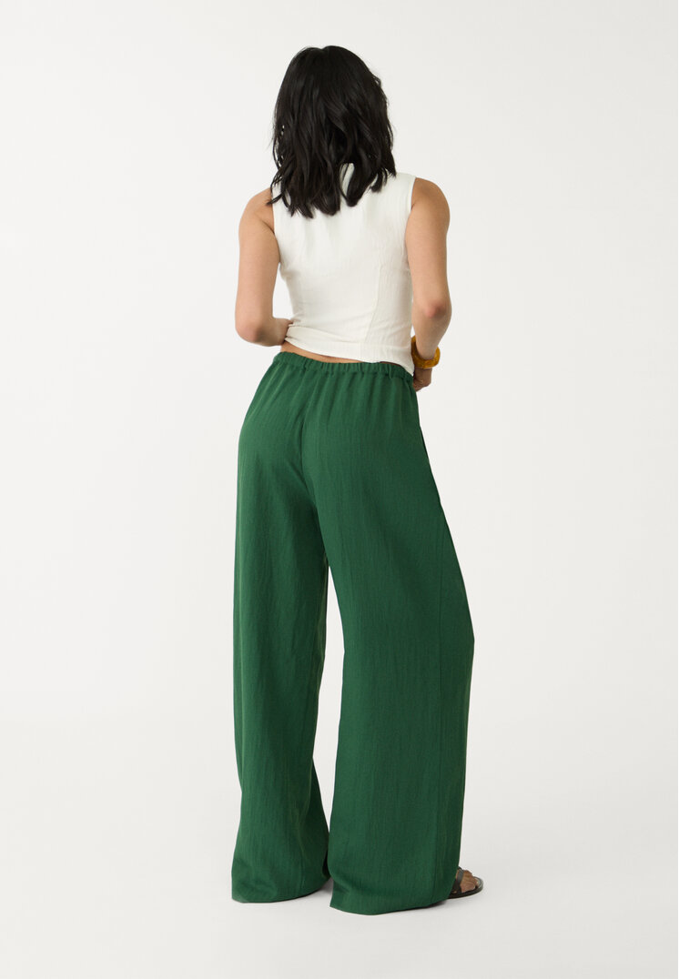 pantalon fluido pinzas textura