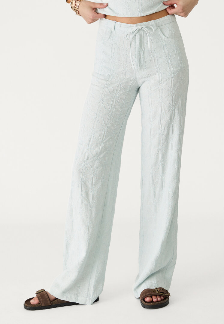 pantalon straight bordados con lino