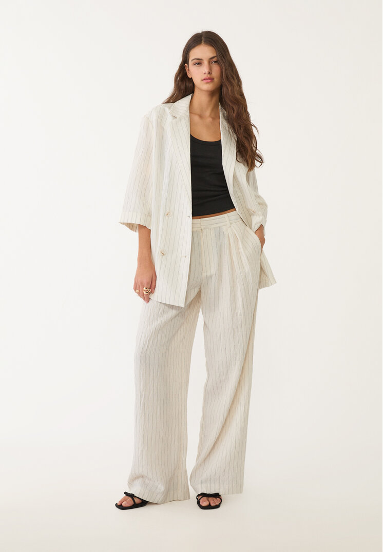 pantalon fluido arrugado rayas con lino