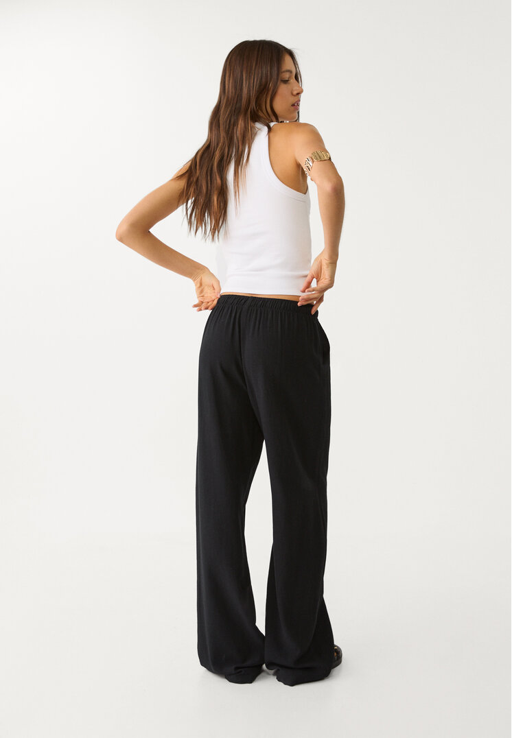 pantalon fluido con lino