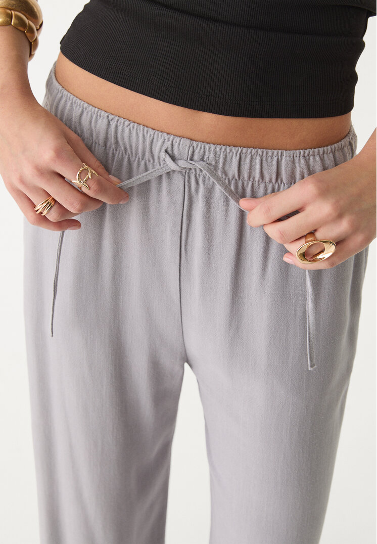 pantalon fluido con lino