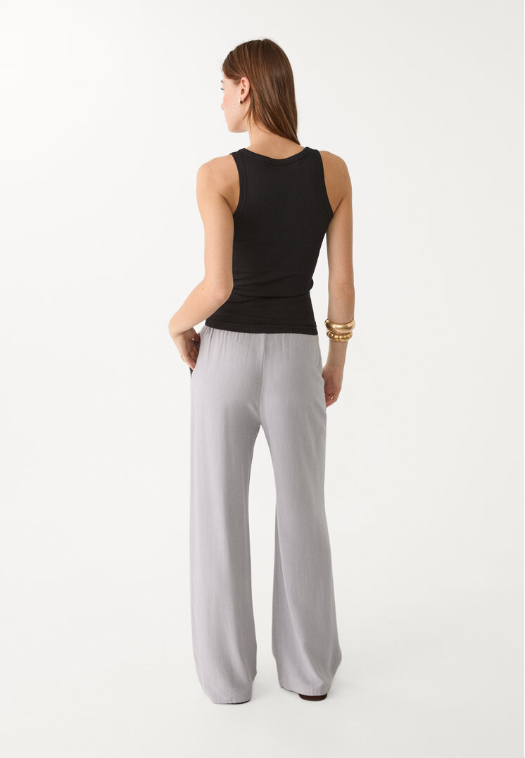 pantalon fluido con lino
