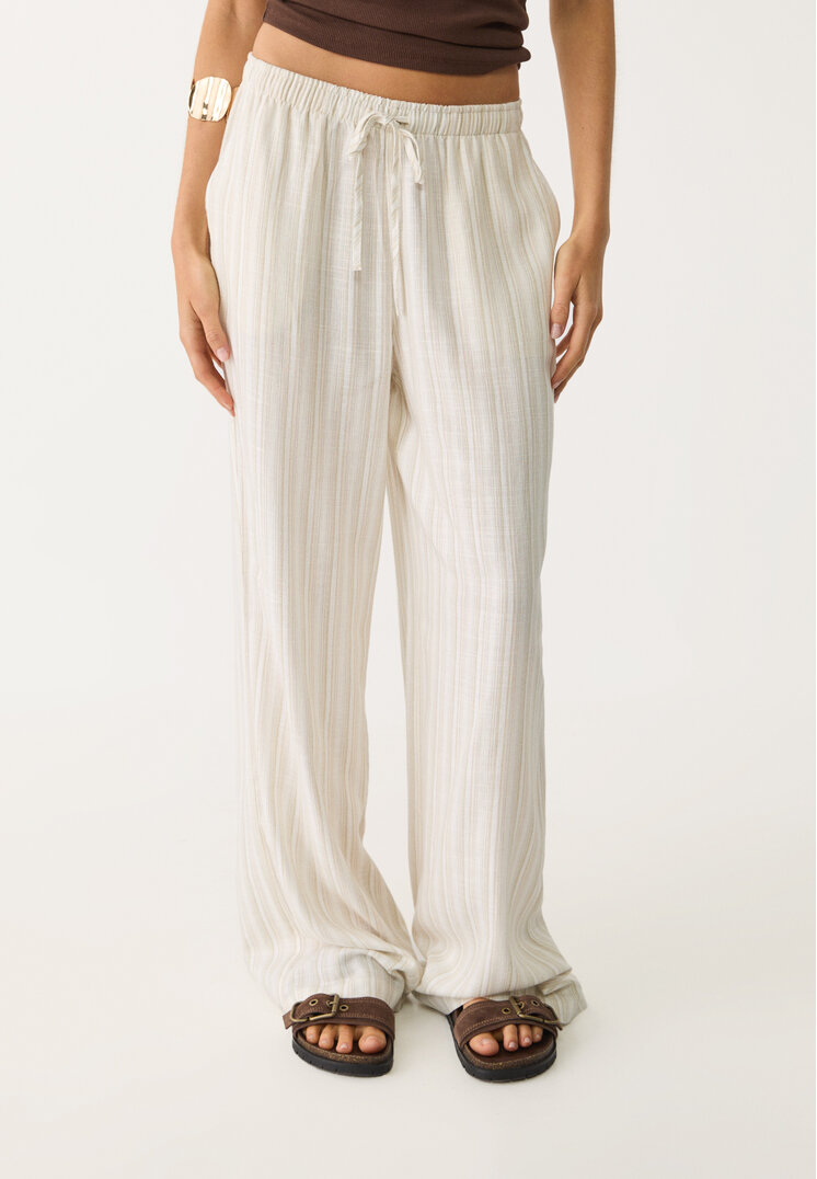 pantalon largo fluido con lino rayas