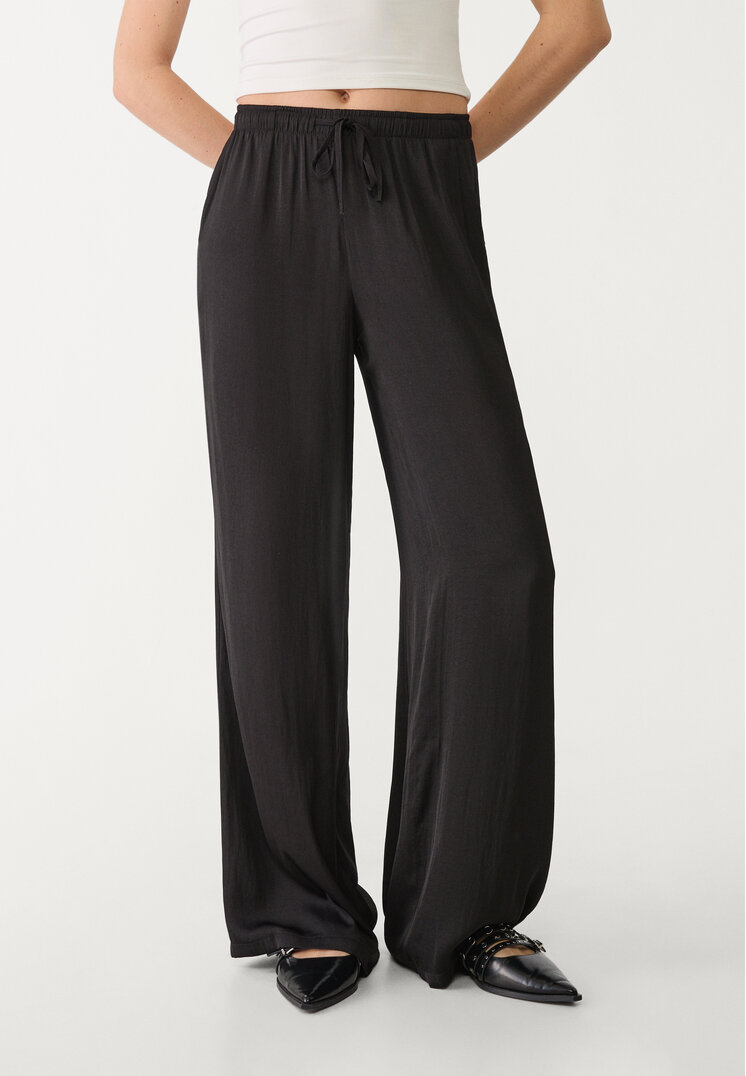 pantalon largo fluido satinado