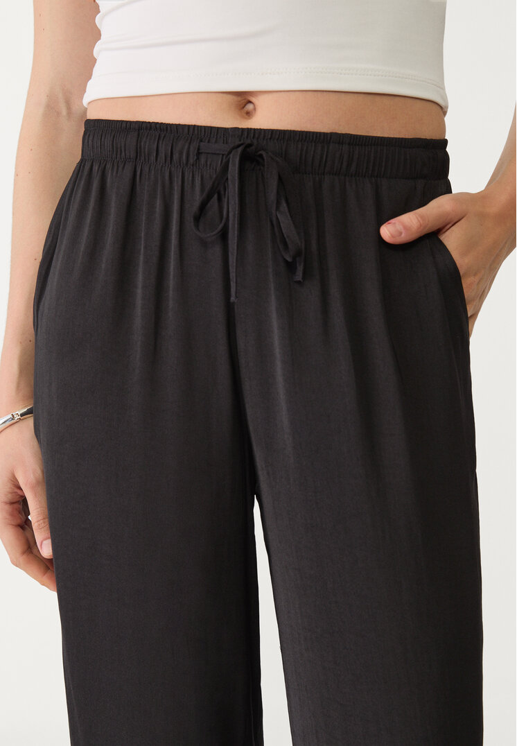 pantalon largo fluido satinado