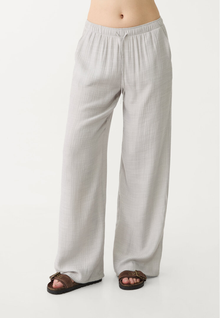 pantalon fluido largo textura