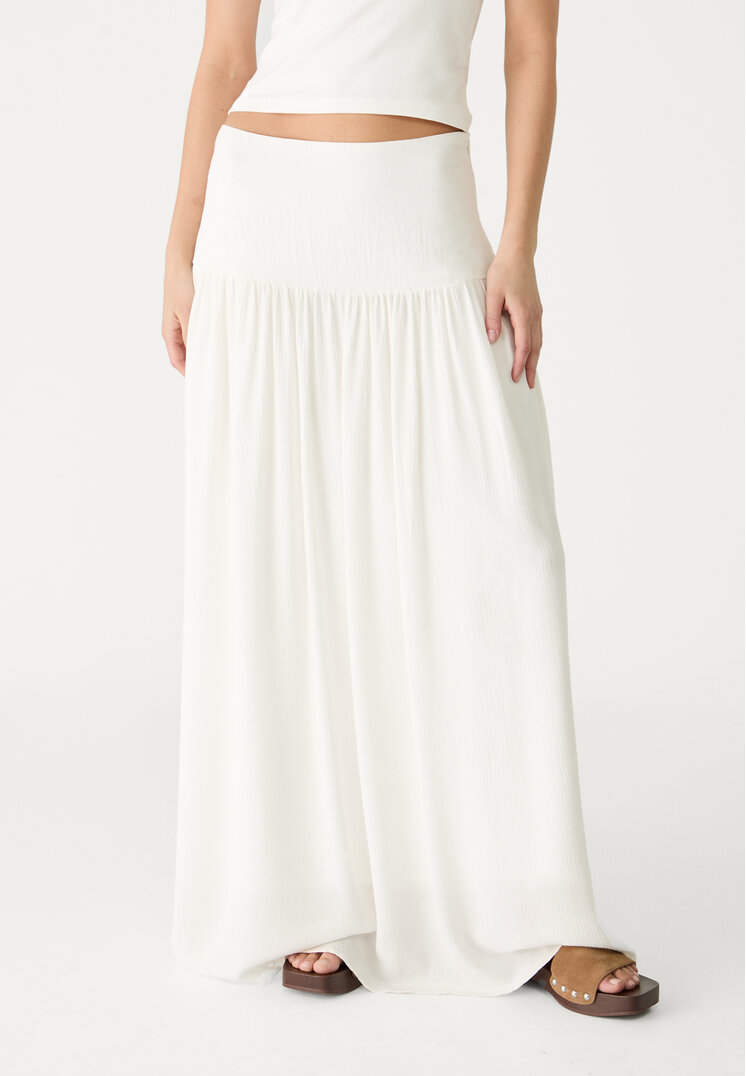 falda combinada fluida midi