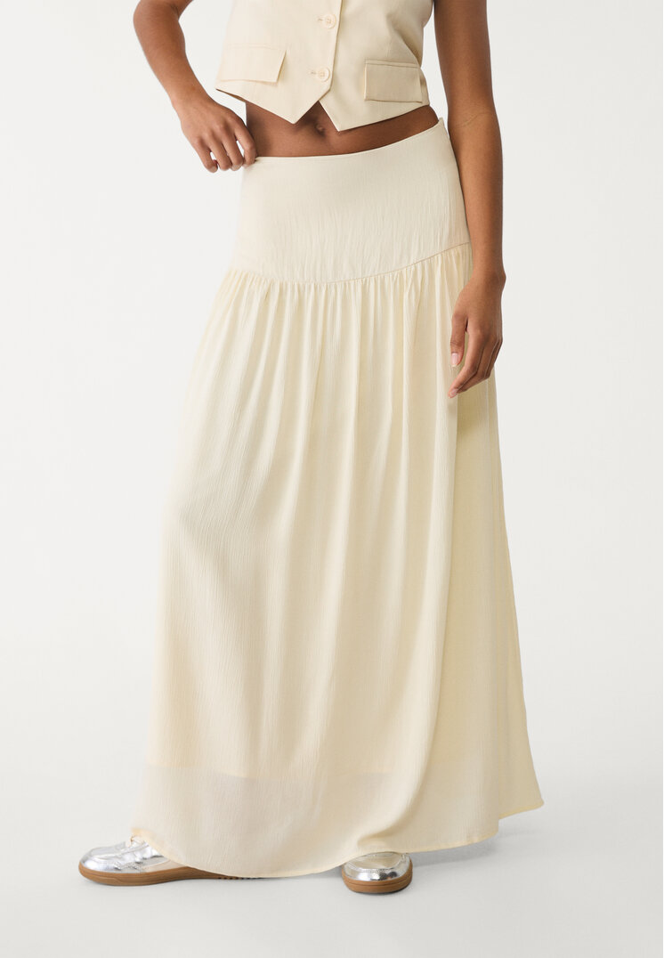 falda combinada fluida midi