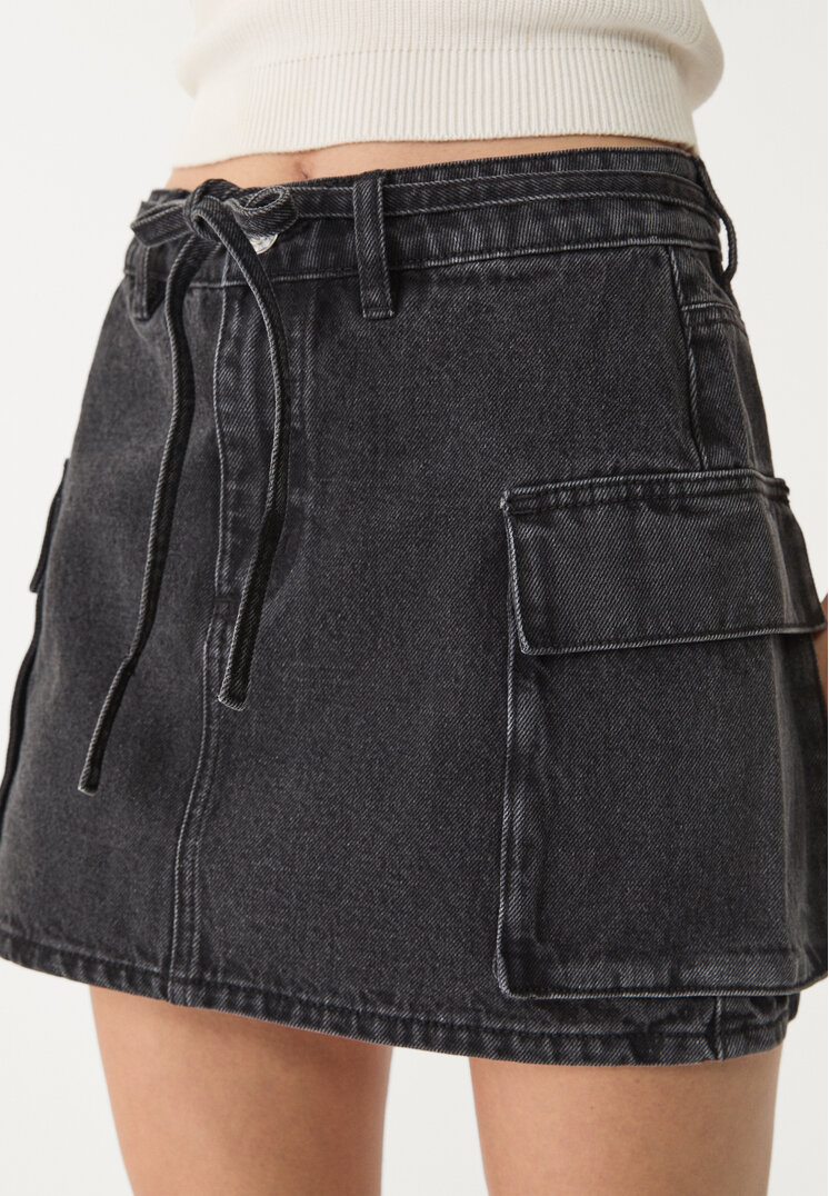 d66 falda mini cargo denim