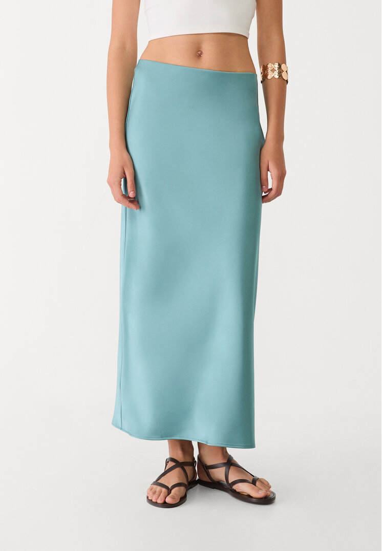 falda midi satinada