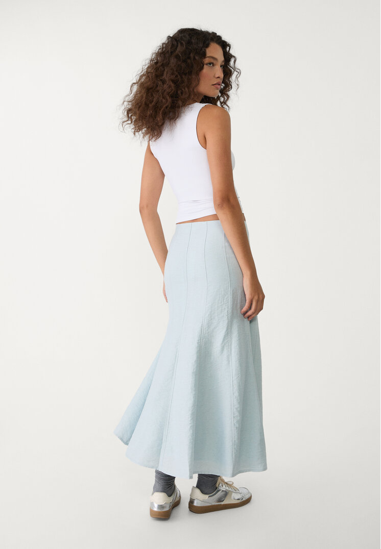 falda fluida midi