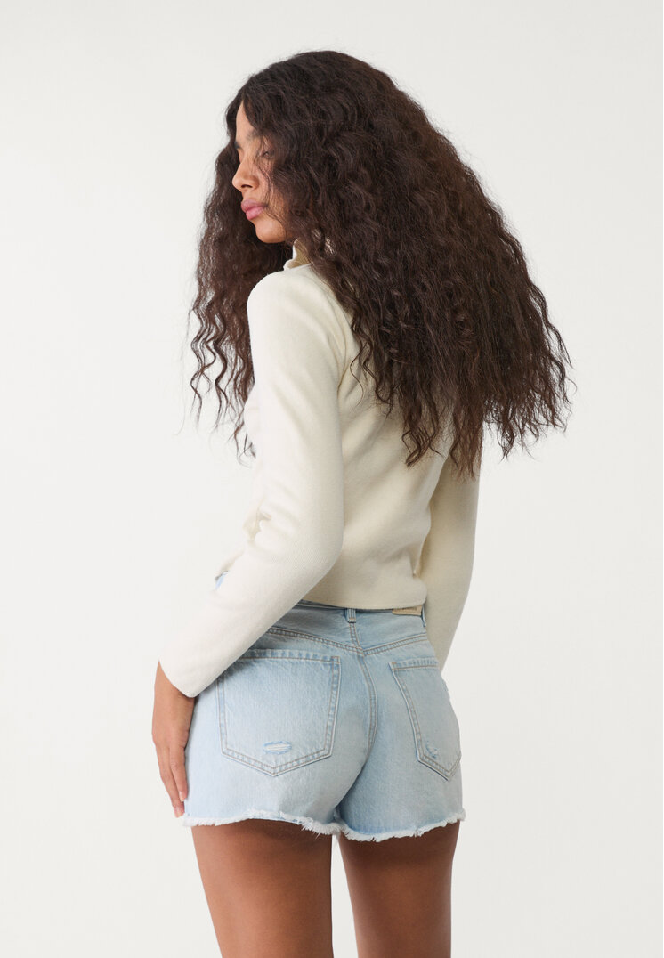 d75 short denim rotos