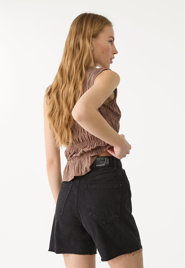 d93 short denim longline