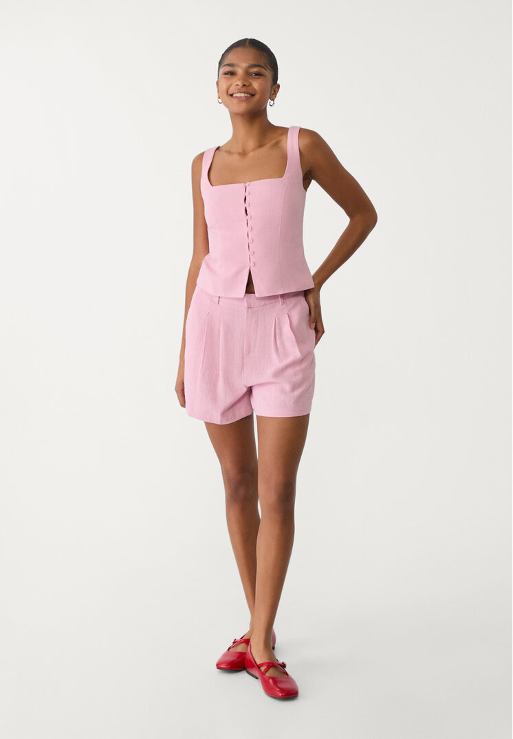 shorts fluido con lino