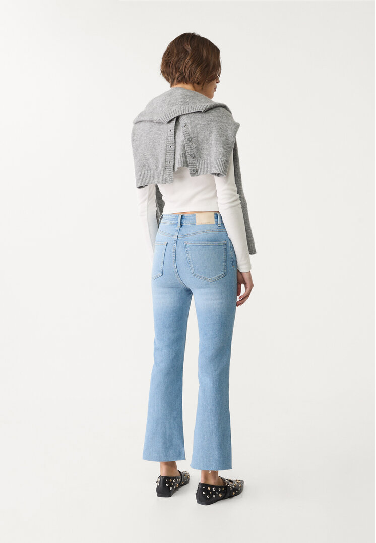 d78 jeans cropped flare